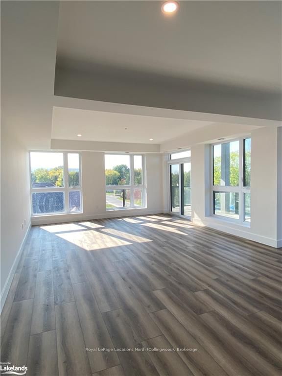 320 - 4 KIMBERLY Lane, Collingwood, L9Y 5T6 | Image 3