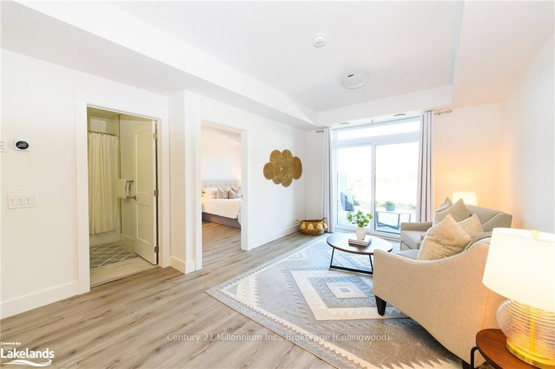 101 - 4 KIMBERLY Lane, Collingwood, L9Y 5K8 | Image 3
