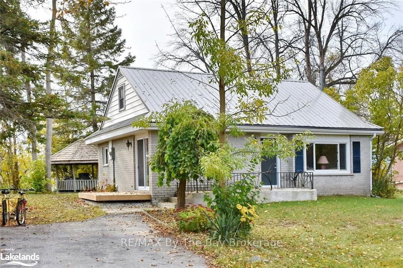 home for sale on 25 AYLING REID Court