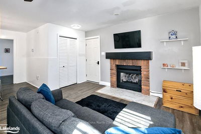 Unit 39 — 19 DAWSON Dr, Collingwood - Collingwood image-0-4