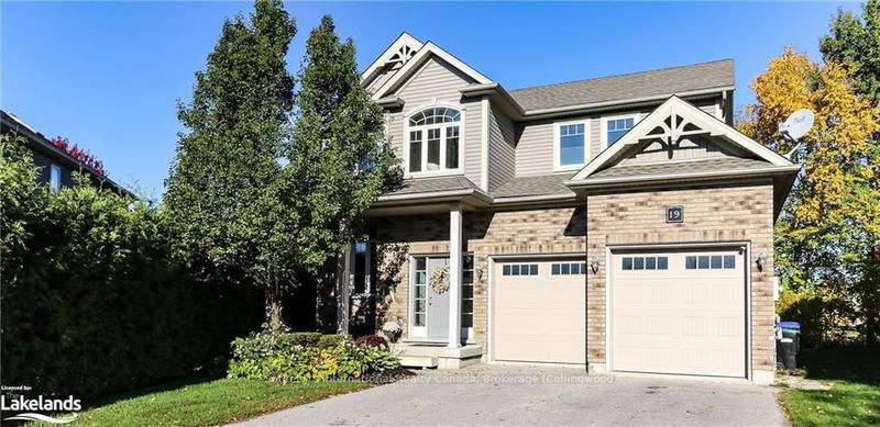 home for lease on 19 MCKEAN Crescent