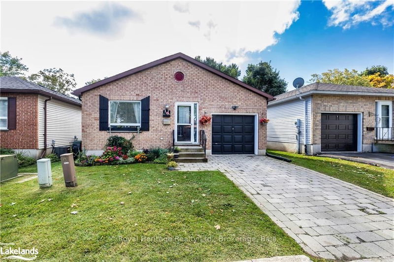 home for sale on 11-231 OXFORD Street