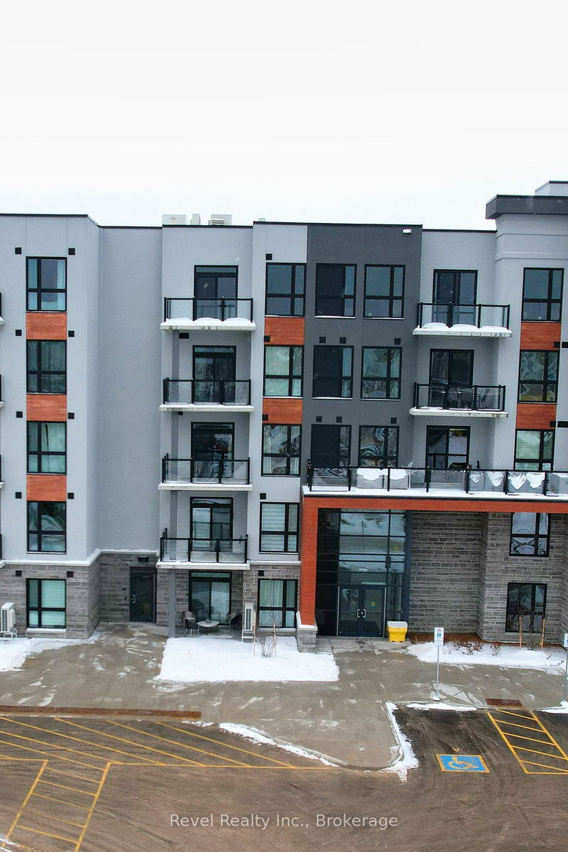home for sale on 101-4 KIMBERLY Lane