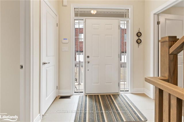 22 EMERSON Mews