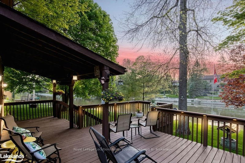 home for sale on 72 STROUD Crescent