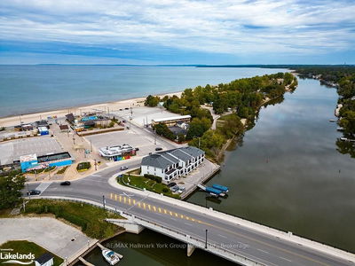 Unit 1 — 1 SPRUCE STREET, Wasaga Beach - Wasaga Beach image-0-1