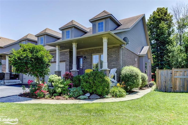 home for sale on 111 CHAMBERLAIN Crescent