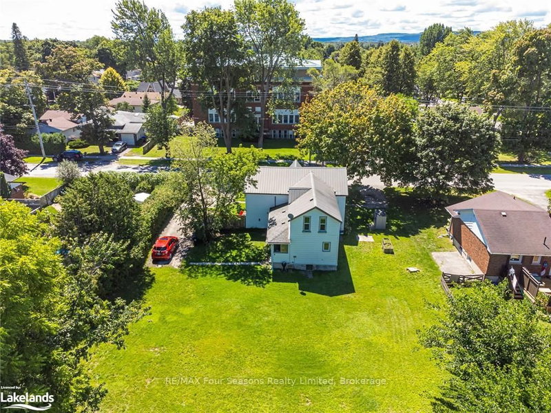 393 SECOND St, Collingwood, L9Y 1G9 | Image 3