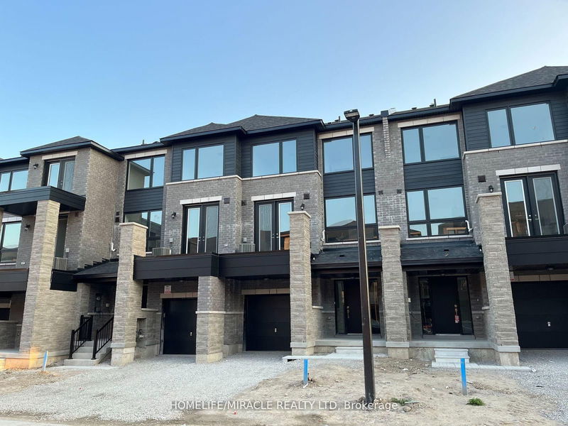 home for lease on 42 Spry Lane