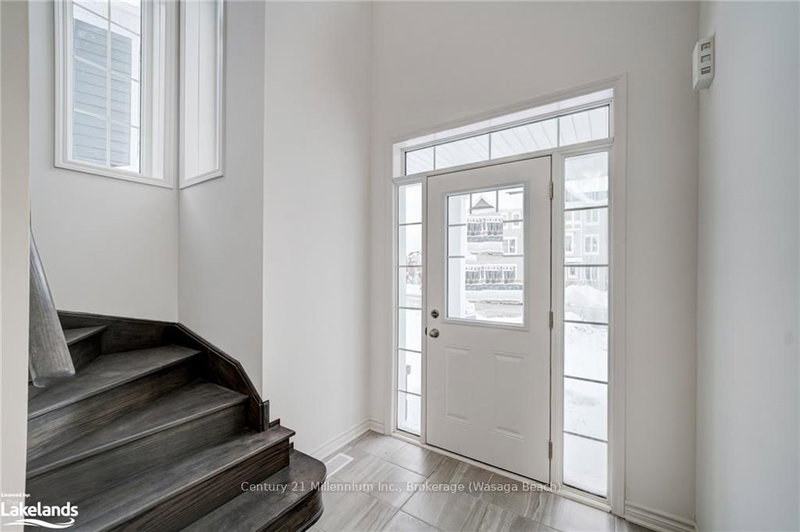 13 ABBY Dr, Wasaga Beach, L9Z 0K1 | Image 2