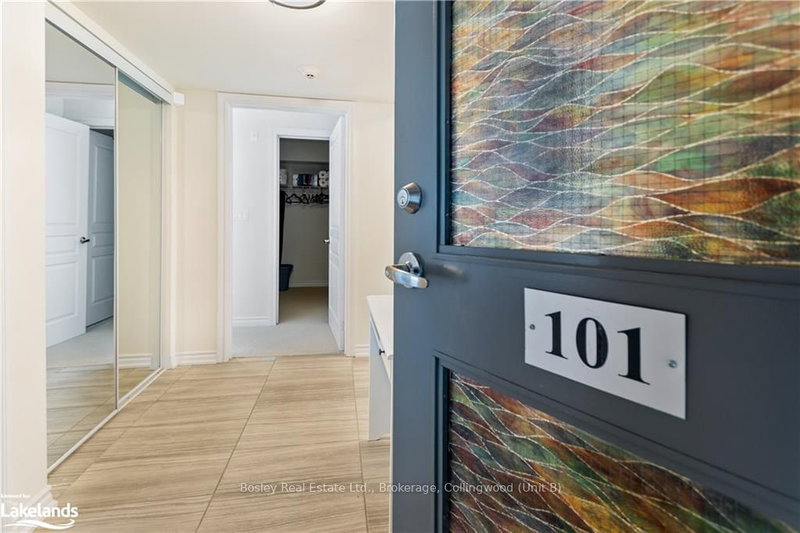 101 - 4 ANCHORAGE Cres, Collingwood, L9Y 0Y6 | Image 2