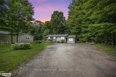 Detached House sold at 114 DESROCHES Trail, Tiny, Ontario, L9M 0H9 - Rural Tiny - MLS: S10895372