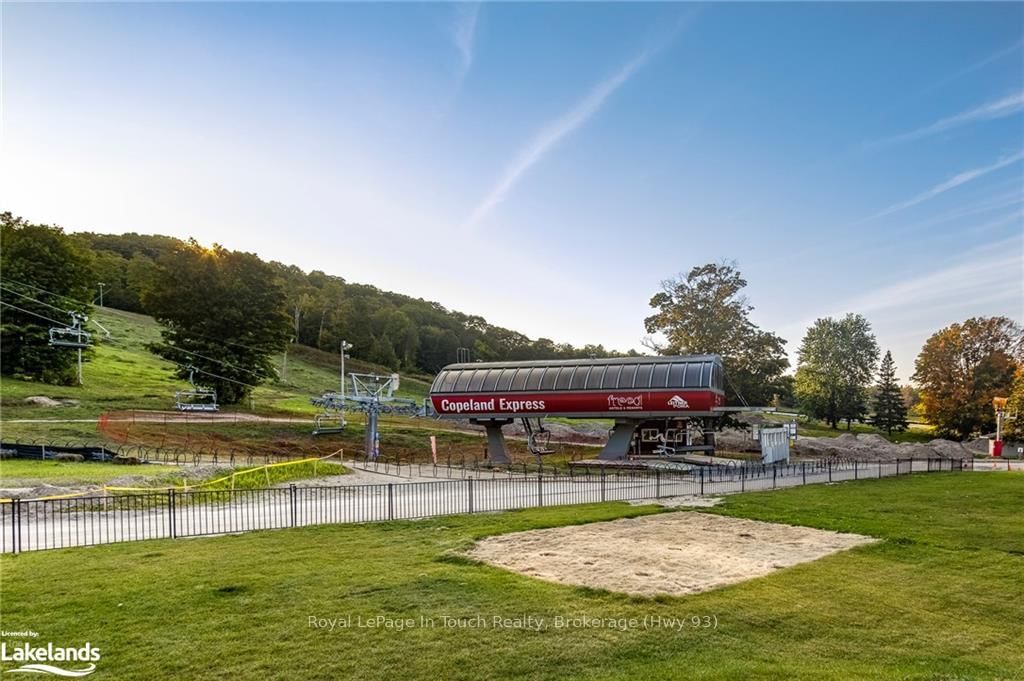 80 HORSESHOE Boulevard, Unit G02 - Photo 31