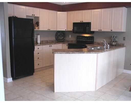 40 Benjamin Lane, Barrie, L4N 0S2 | Image 3