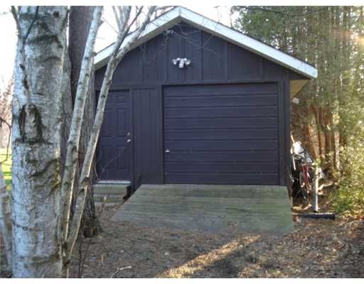 36 Marie St, Georgina, L0E 1L0 | Image 3