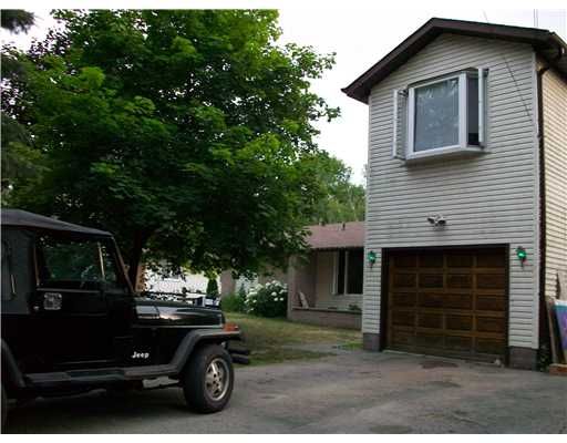 2196 Richard St, Innisfil, L9S 2C4 | Image 2