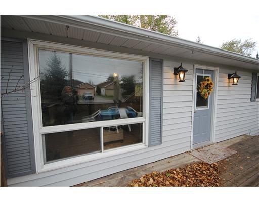 854 9th Line, Innisfil, L9S 3Y8 | Image 2