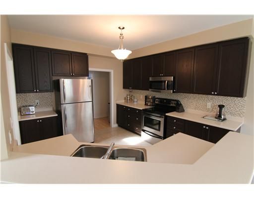 29 The Queensway, Barrie, L4M 7H5 | Image 3