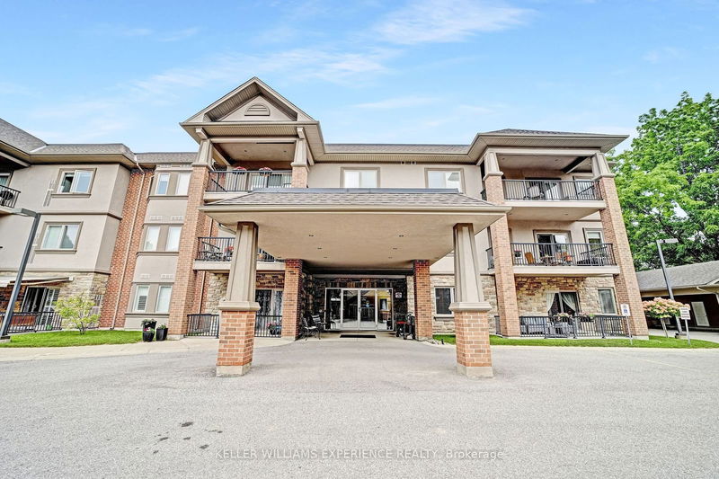 Unit 103 — 19B Yonge St, Springwater - Elmvale image-0-0