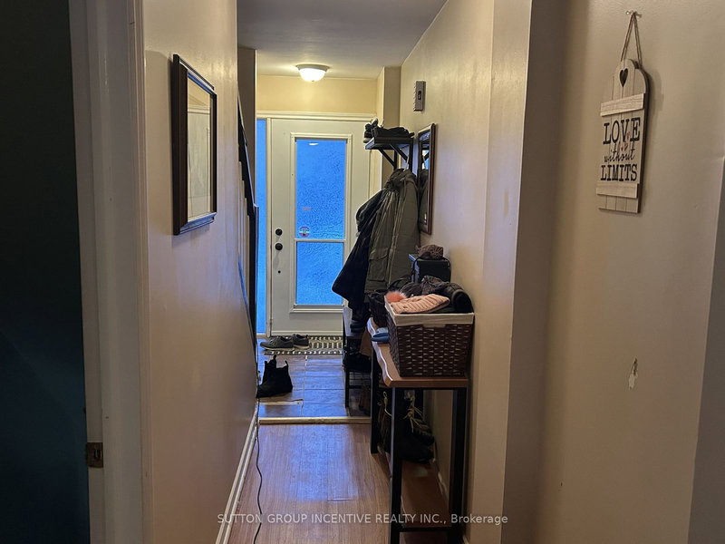 553 Tenth St, Collingwood, L9Y 4K6 | Image 2