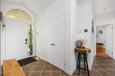 157 Farlain Lake Rd, Tiny - Rural Tiny image-0-3