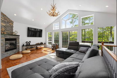 157 Farlain Lake Rd, Tiny - Rural Tiny image-0-4
