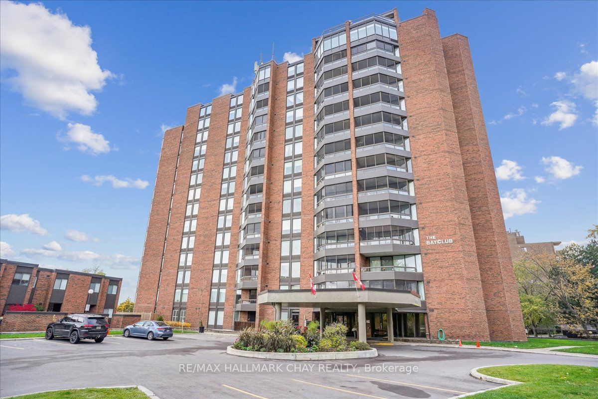 Condo for sale at 106-181 Collier Street, Barrie, City Centre, L4M 5L6 - MLS: S11892615