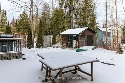 27 50th St, Wasaga Beach - Wasaga Beach image-0-3