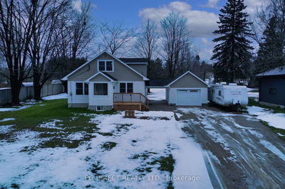 2262 Highway 11, Oro-Medonte - Guthrie