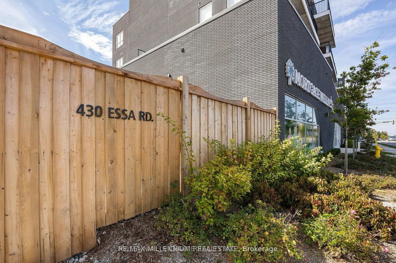 home for lease on 414-430 Essa Road