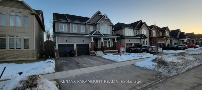 home for lease on 32 Kirby Avenue