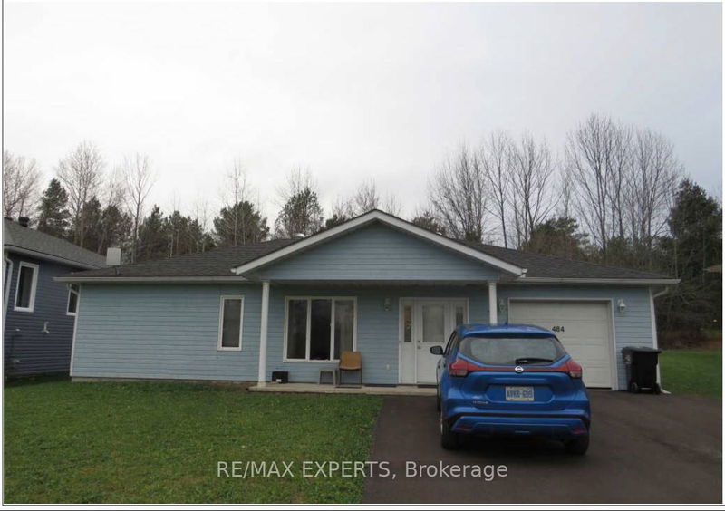 484 7th Ave, Tay - Port McNicoll image-0-0