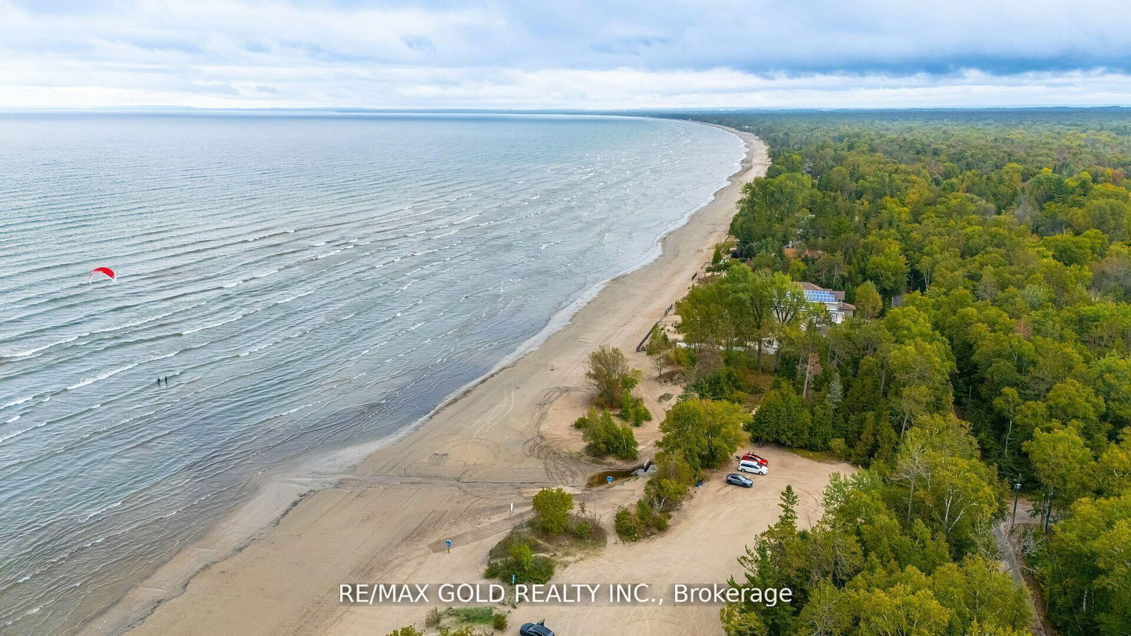 Listing Image 40