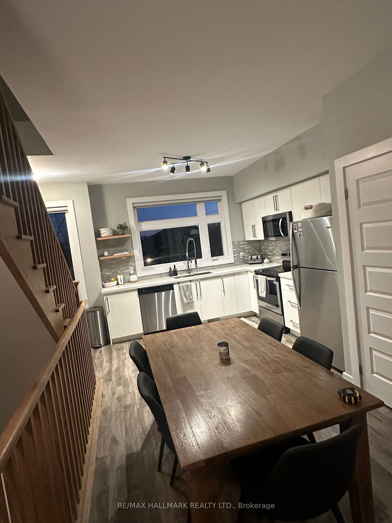 49 - 540 Essa Rd, Barrie, L9J 0H2 | Image 3