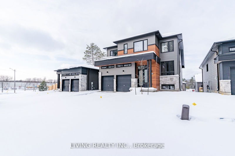 44 Leslie Anne Dr, Wasaga Beach - Wasaga Beach image-0-0