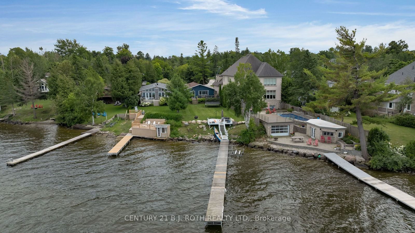 Building at 56 Gray Lane, Barrie, South Shore