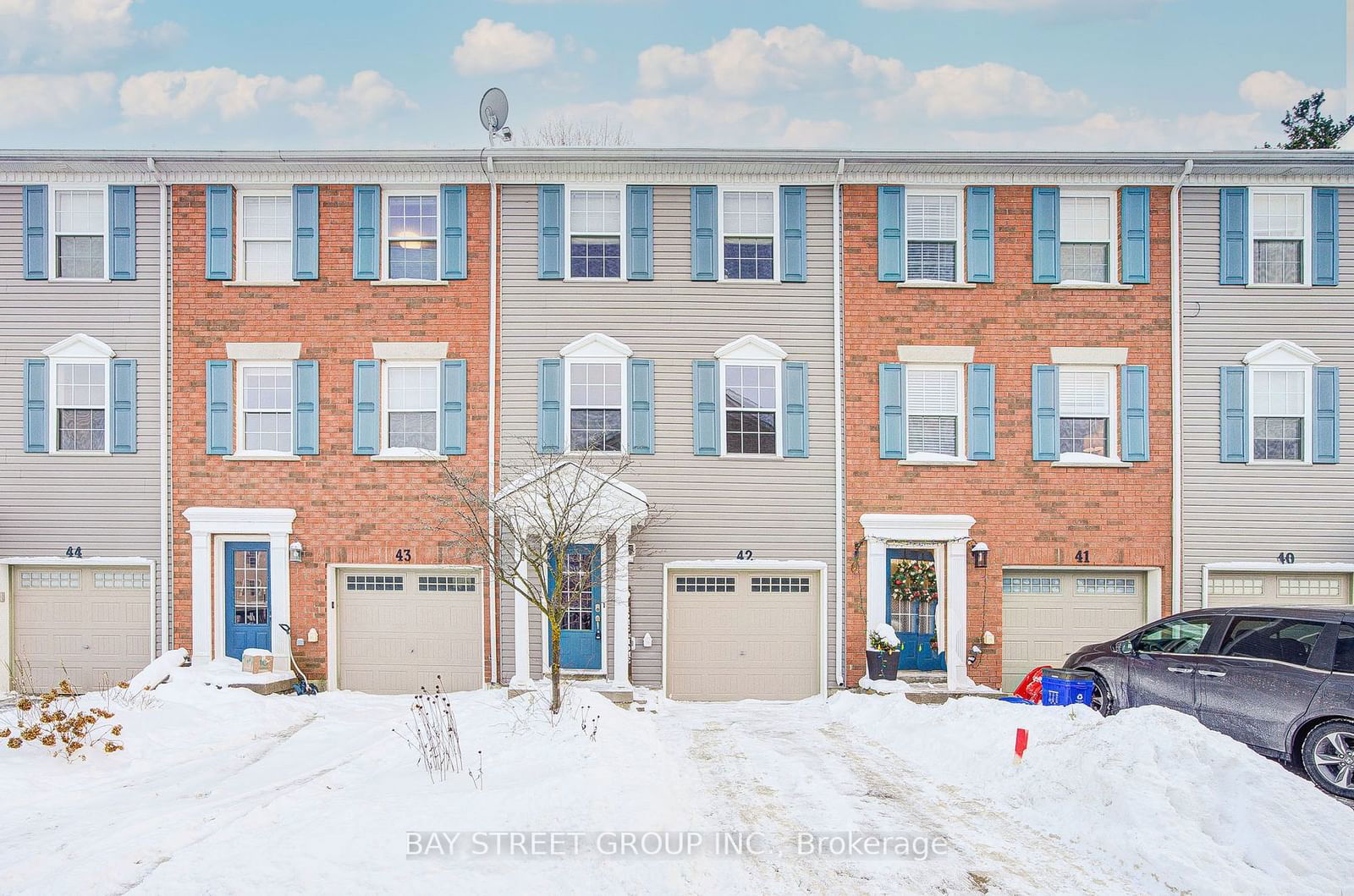 Townhouse for sale at 42-91 Coughlin Road, Barrie, Holly, L4N 0L6 - MLS: S11915283