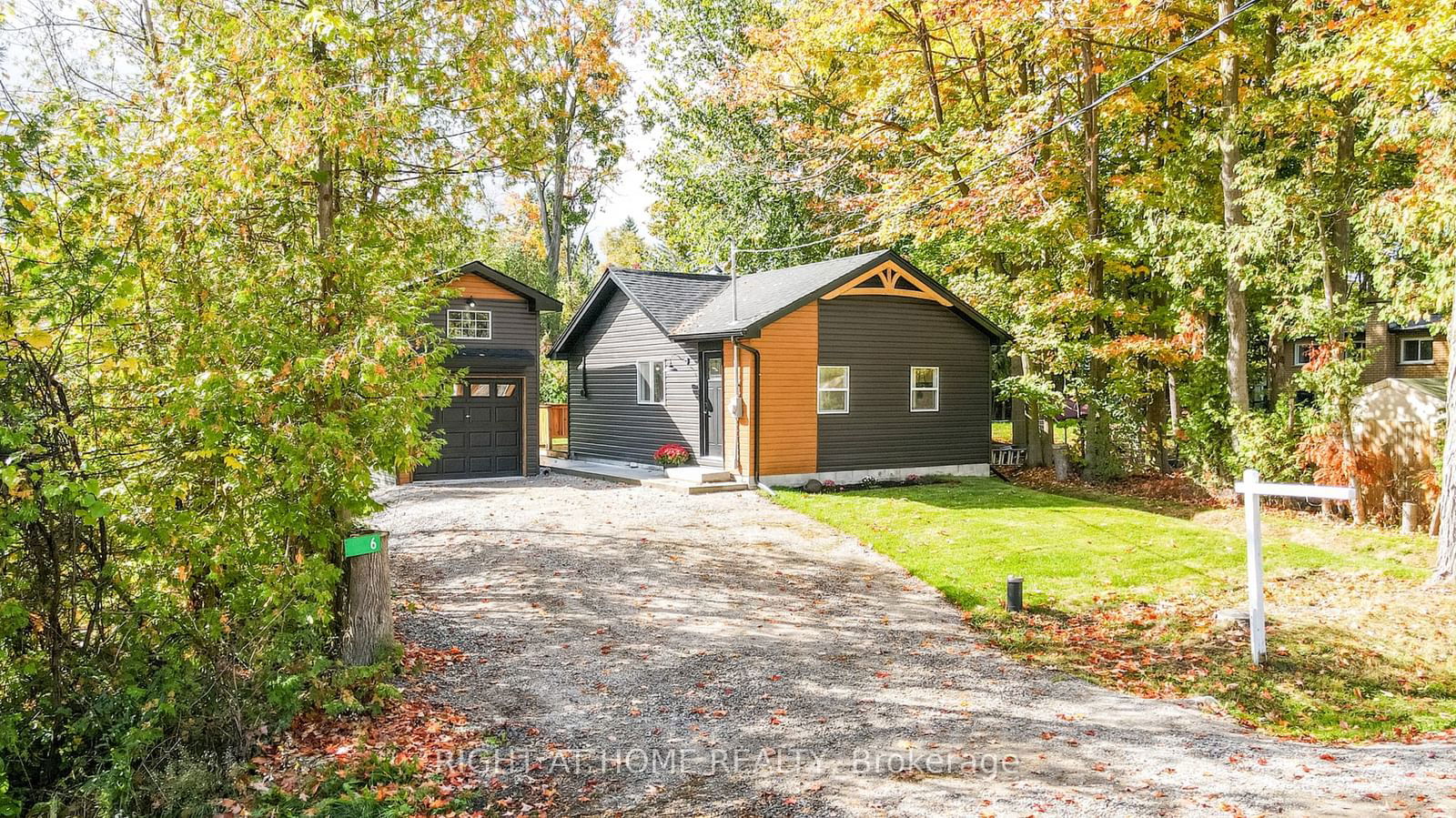 Detached House sold at 6 Blackman Boulevard, Oro-Medonte, Rural Oro-Medonte, L0L 1T0 - MLS: S11916929