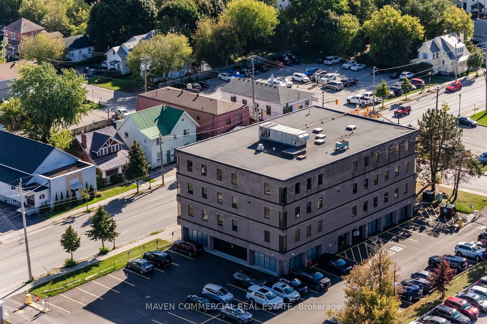 Building at 100 Colborne Street, Orillia, Orillia