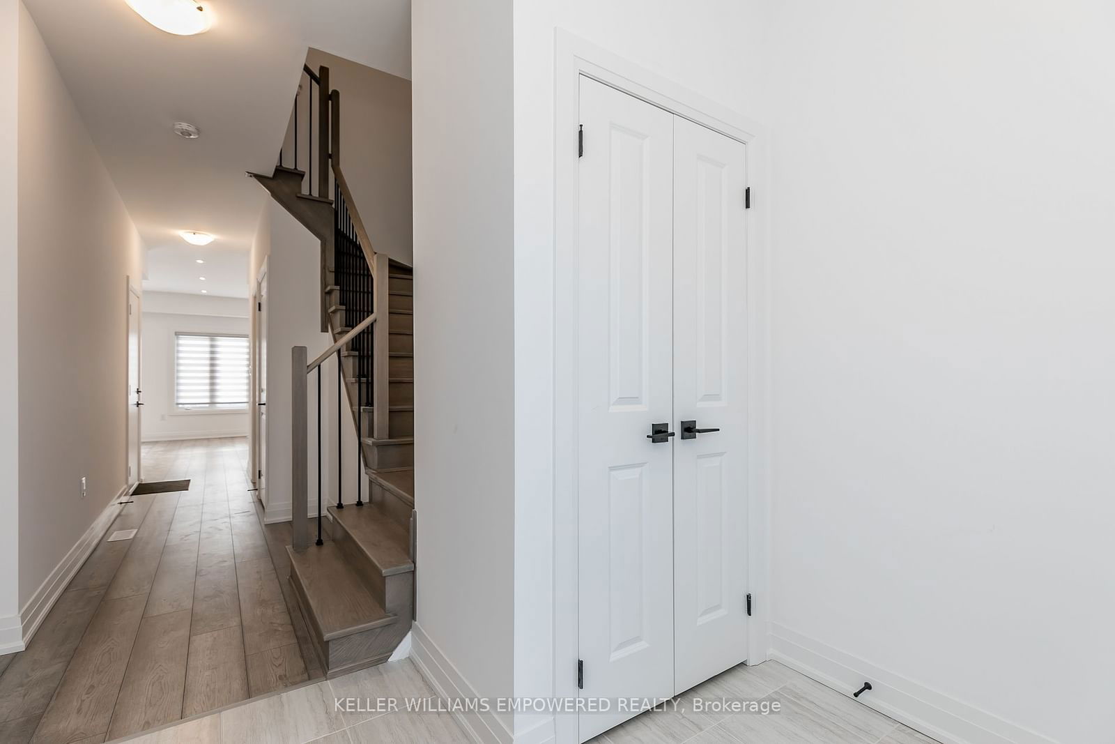 Townhouse for lease at 155 Gateland Drive, Barrie, Painswick South, L9J 0M5 - MLS: S11919979