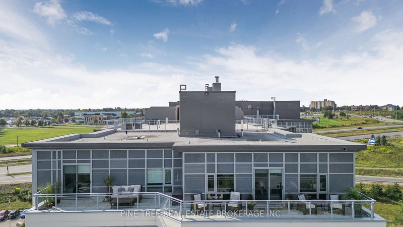 1105 - 58 Lakeside Terr, Barrie, L4N 9S2 | Image 2