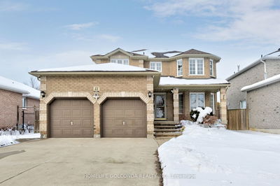 22 Carley Cres, Barrie - Painswick South