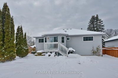 20 Leo Blvd, Wasaga Beach - Wasaga Beach image-0-1