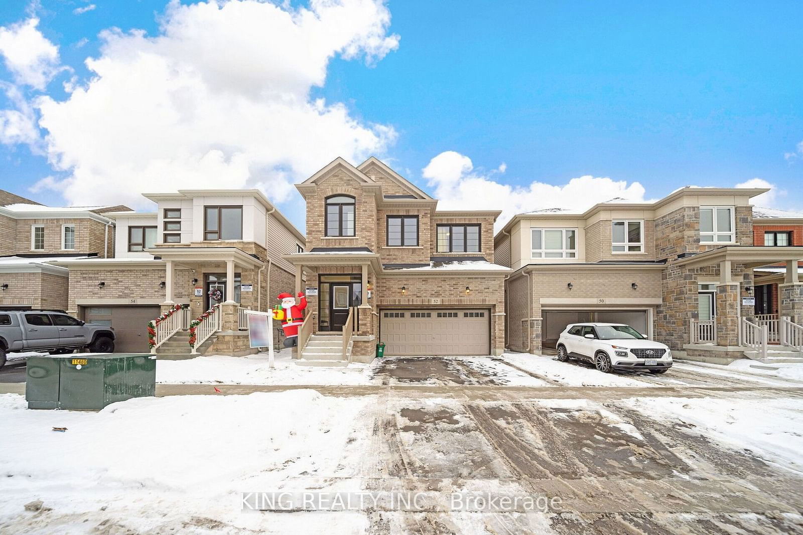 Detached House for sale at 52 Gemini Drive, Barrie, Rural Barrie Southeast, L8J 0C3 - MLS: S11922355