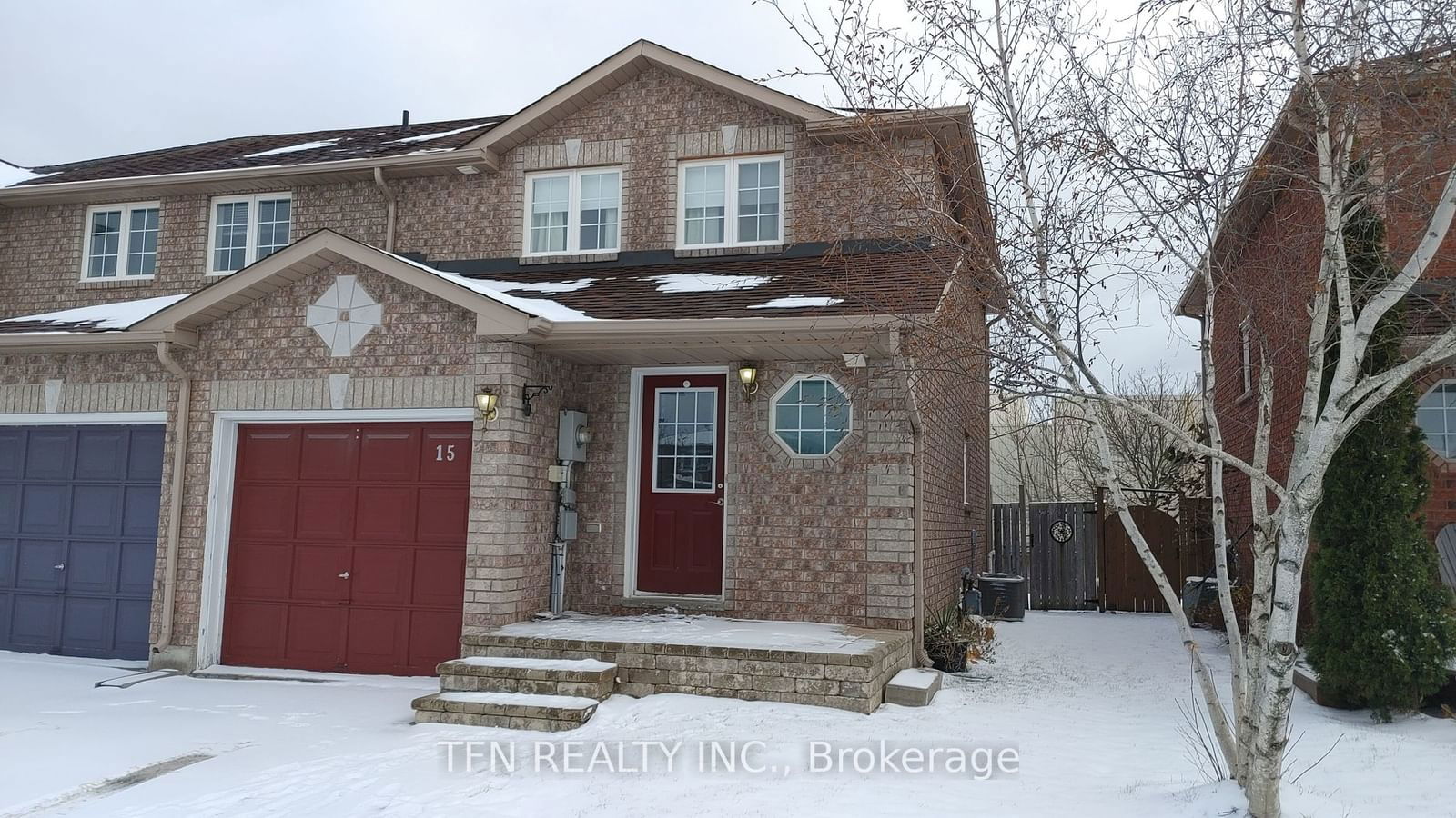 Townhouse for lease at 15 Srigley Street, Barrie, Holly, L4N 0L9 - MLS: S11922549