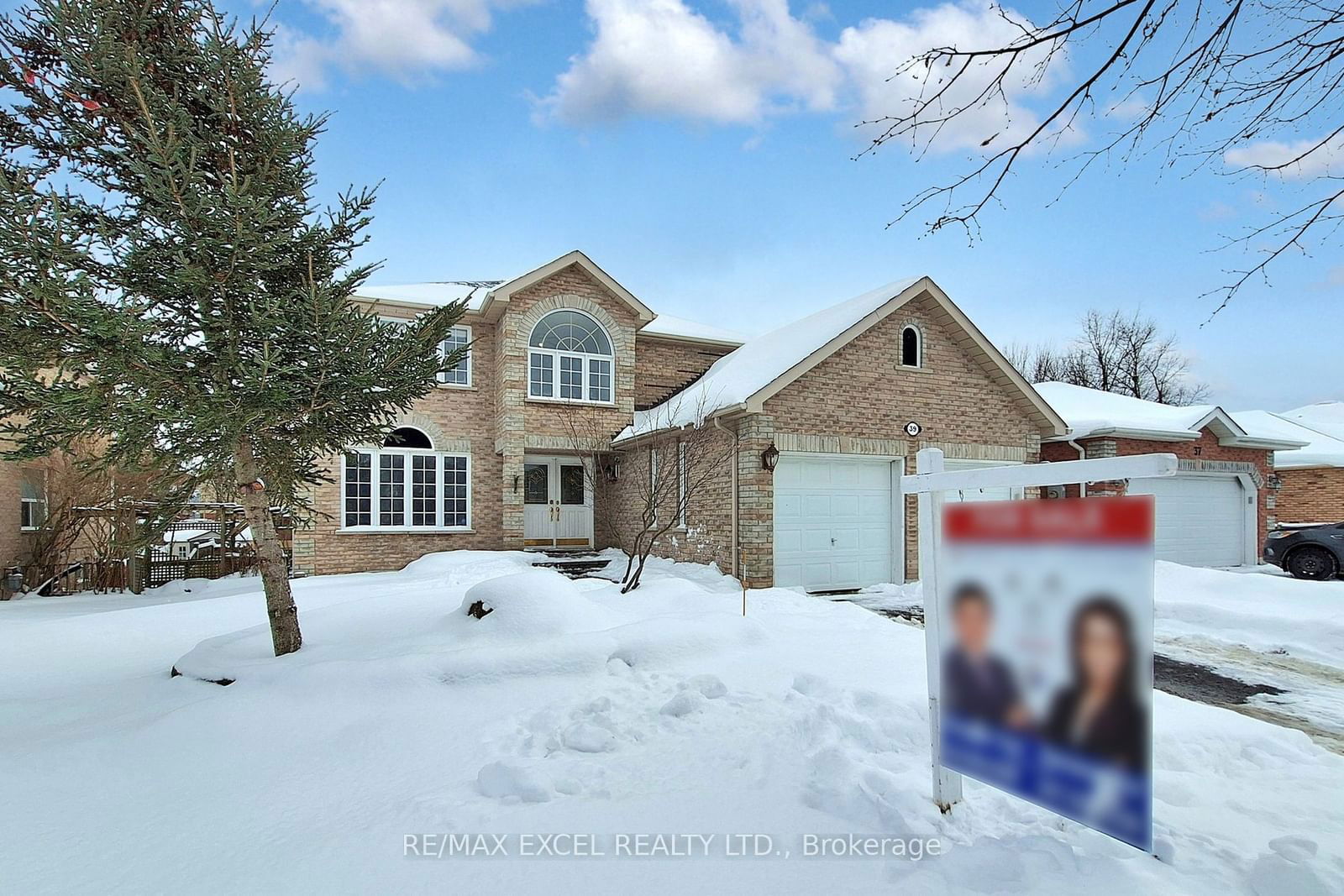 Detached House for sale at 39 Livia Herman Way, Barrie, East Bayfield, L4M 6X1 - MLS: S11923763