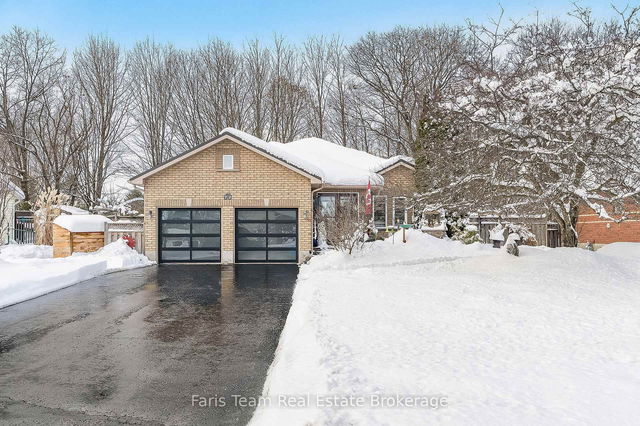 72 Oxley Drive