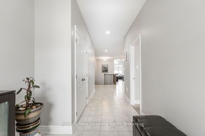 43 Lockerbie Cres, Collingwood - Collingwood image-0-2