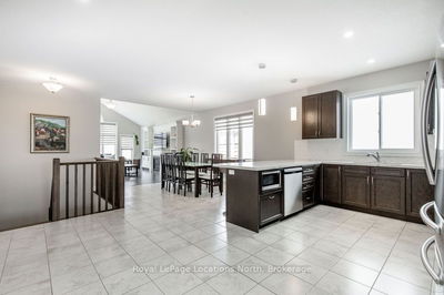 43 Lockerbie Cres, Collingwood - Collingwood image-0-4