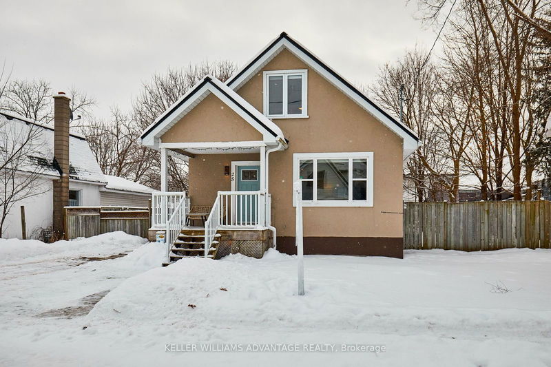 25 Henry St, Barrie - Queen's Park image-0-0